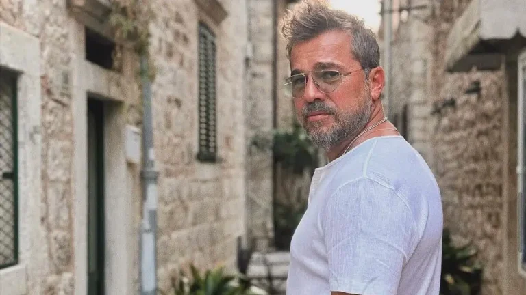 Engin Altan Düzyatan tabii dizisi Espiyonaj ile ekranlara dönüyor