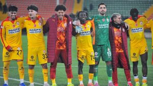 Galatasaray’da 4 futbolcu kariyerinde ilk şampiyonluk sevincini yaşadı