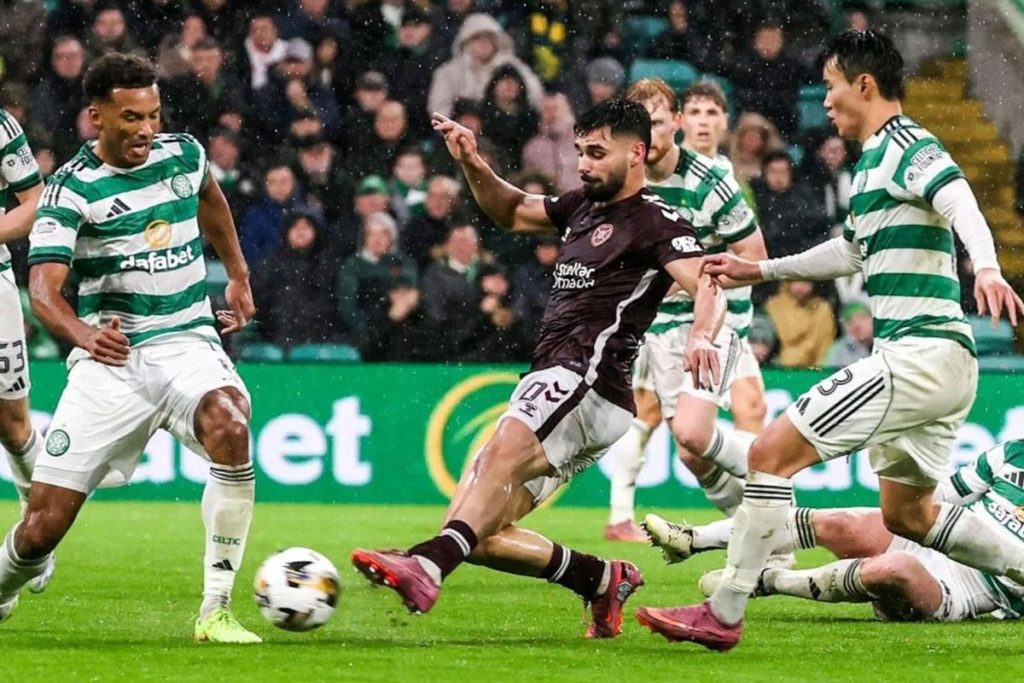 İskoçya Premiership’te şampiyonluk son haftaya kaldı: 41 yıllık seri tehlikede
